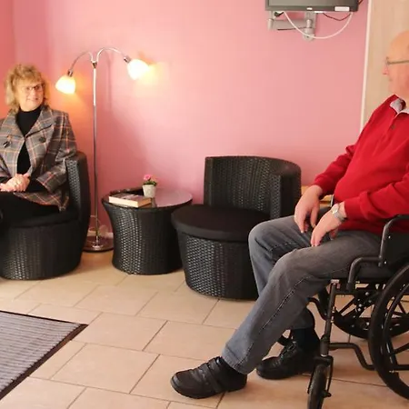 Danhostel Vollerup Hostal *