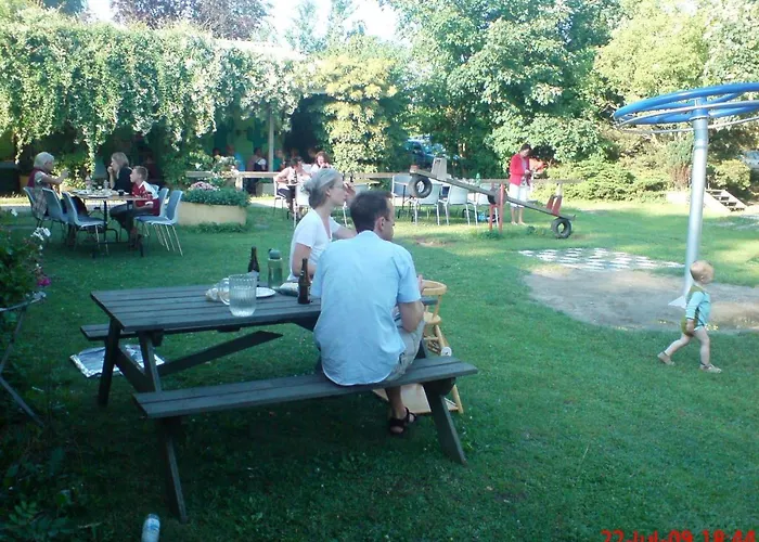 Vandrarhem Danhostel Vollerup